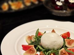 -鲜璟台·地标景观餐厅(上海中心店)