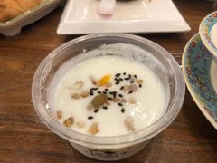-清真·玛丽亚新疆菜主题餐厅(浙江中路店)