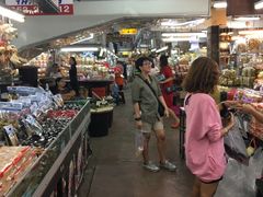 -瓦洛洛传统市场