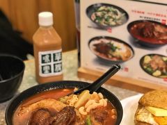 蕃茄鸡翼猪扒通粉-华嫂冰室(湾仔店)