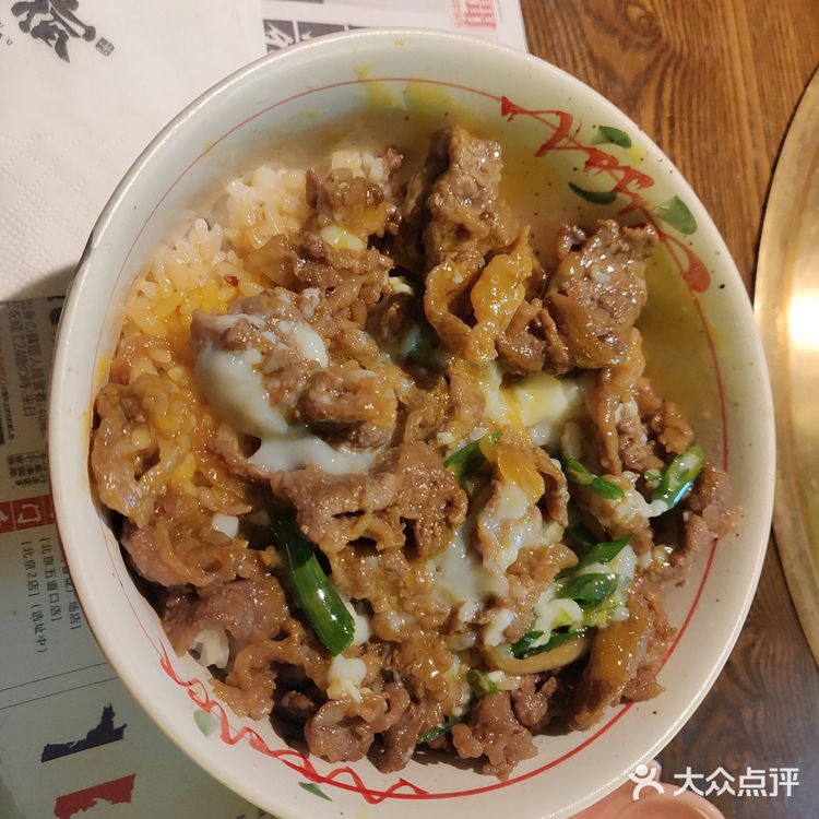 樱花树下的浪漫烤肉～[调皮]