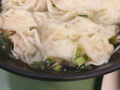 鲜肉小馄饨-白玉兰小吃(新村路店)