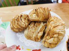 核桃花卷-周家大辣椒面皮(中山街店)