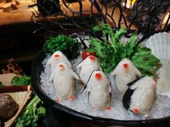 企鹅丸-湊湊火锅·茶憩(杭州湖滨银泰in77店)