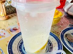 -广信牛奶甜品世家(台东店)