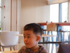-广州花都希尔顿惠庭酒店