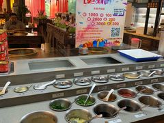 自助调料区-小龙坎老火锅(北京三里屯店)