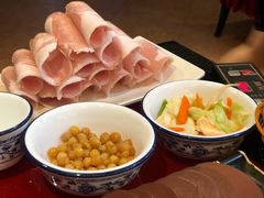 -重庆三峡火锅城(梅林店)