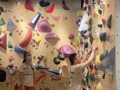 -Upper Climbing Gym 攀岩(华侨城店)