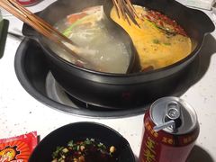 -钢管厂五区小郡肝串串香(奥克斯广场锦城万达店)