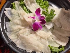 -老牌坊云南鱼豆花火锅(哈西万达店)