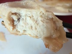 霸鱼锅贴-大眼锅贴水饺(河东店)