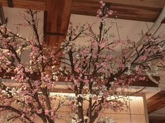 -蜜桃餐厅·伴山(湖滨商业街店)