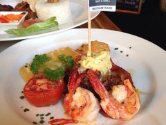 -Bamboo Bar & Grill Restaurant