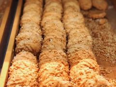 -拢香糕点(万达店)