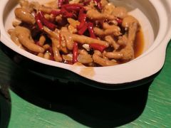 -费大厨辣椒炒肉(太平老街店)