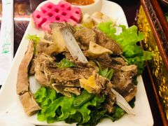 手抓羊肉-吉祥圣雪藏餐