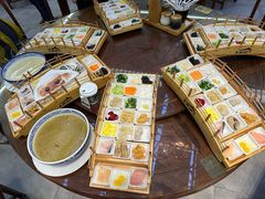 -香麒园·过桥米线·南湖雅宴