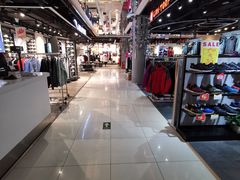 -云柏鞋业(十里堡店)