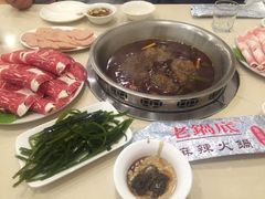 -台北吴记老锅底麻辣火锅(蓝村路店)