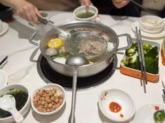 -八合里潮汕鲜牛肉火锅(上海汇智广场店)