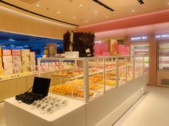 -好利来(上海长宁龙之梦店)