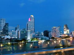-KUB KAO' KUB PLA(Central World Plaza)