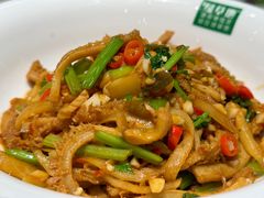 -绿草地·湘菜(7mall店)