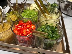 -红鼎豆捞·非遗鲍皇汤火锅(宝丰路店)