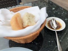 -卡普里披萨·牛扒·下午茶