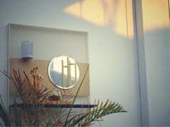 -UNI UNI(环亚凯瑟琳店)