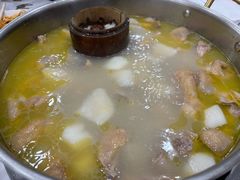 -朴小妹人参鸡汤火锅(长白山万达店)