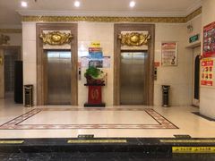 -九号公馆(秦岭路店)