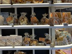 -Olé精品超市(上海虹桥南丰城店)