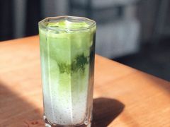 抹茶牛奶-怪 kafe.