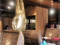 -BAPE STORE®(斯普瑞斯奥特莱斯店)
