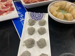 -楼外楼大刀肉传统火锅居(幸福街店)