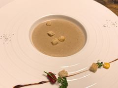 -HIGH FIVE哈福手工汉堡(桂林路店)