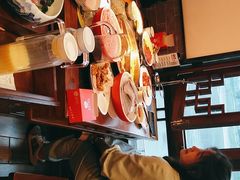-小天鹅火锅·一线江景洪鼎旗舰店(洪崖洞店)