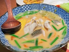 -荣家黄鱼面(前滩太古里店)