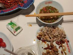 -何师傅美蛙鱼头(汉街店)