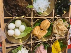 -三顾烤庐·烤鱼·烧烤·龙虾(奉贤店)