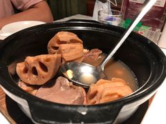 -五稻厨房粤西菜(新闻店)
