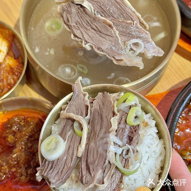 家门口的牛肉汤饭🥣人均20吃到撑