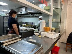 -老西白点心店