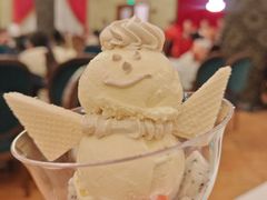 经典雪人冰淇淋-莫斯科餐厅