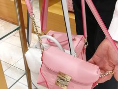 -关西国际机场直营免税店