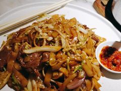 干炒牛河-东南里湖景餐厅·新闽菜(浦西万达店)