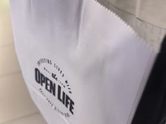 -The open life(万象城店)