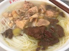 -文山荷鲜居(翠湖店)